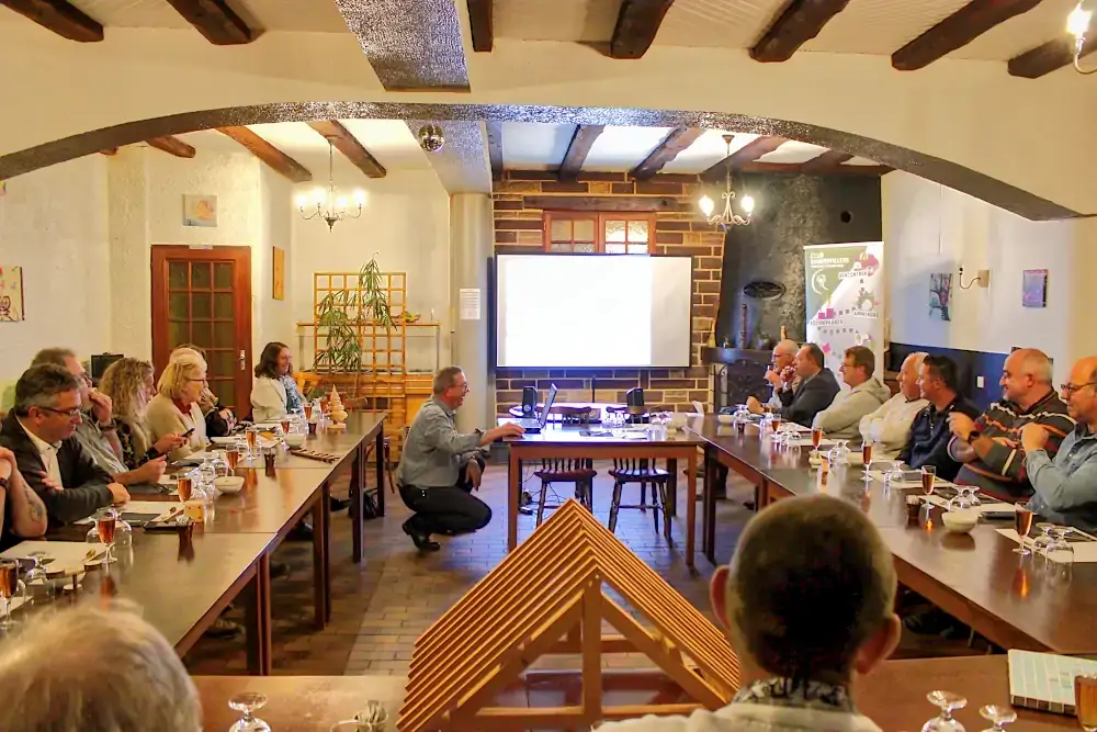 artisanat Rambervillers outil en main